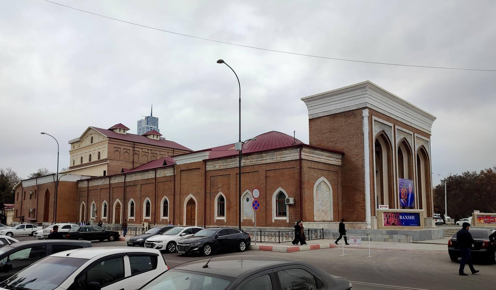 Музыкальный театр имени Мукими